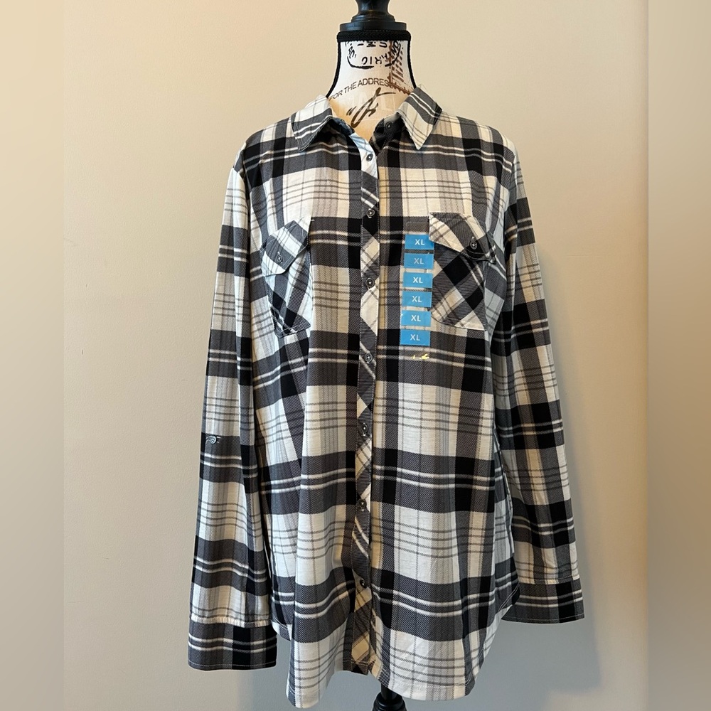 Como Vintage Black and White Plaid Casual Shirt